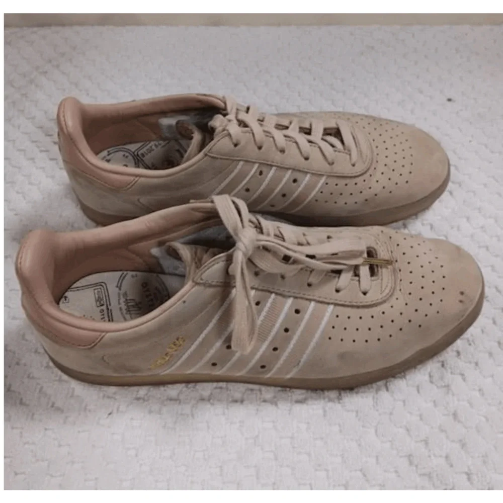 adidas 350 Oyster Holdings Ash Pearl Style DB1976 men’s Size 9, MSRP $130